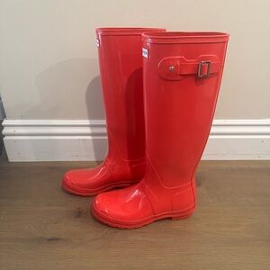 Hunter Tall Bright Red Rain Boots